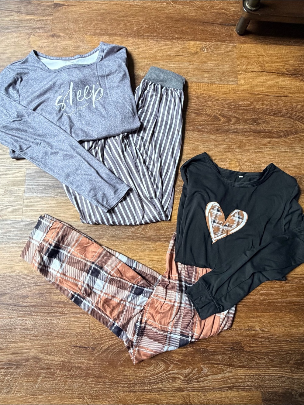 Women’s Pajama Bundle 2 Long Sleeve PJ Sets Size Medium Cozy Loungewear